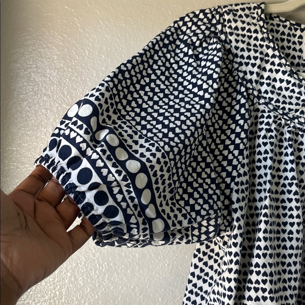 LOFT Black and White Patterned Puff-Sleeve Blouse - Picture 4 of 7